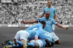 老鹰带队取胜！，詹姆斯重要时刻重返赛场引发球迷热议