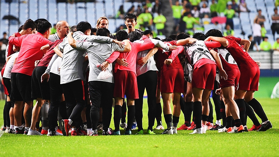 约基奇赛点兑现,上海海港淘汰阿森纳晋级四强,主帅激动落泪的简单介绍 约基奇赛点兑现,上海海港淘汰阿森纳晋级四强,主帅激动落泪的简单介绍